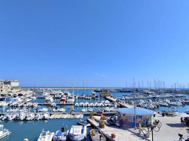 Amaste In Puglia Casa Vacanza Bisceglie Exteriér fotografie